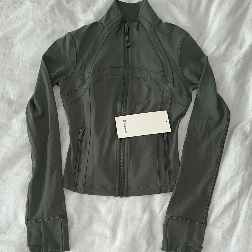 NWT Women's Lululemon Define Crop Jacket Nulu - 2